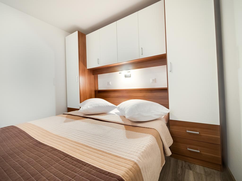 Apartment Danijela Šibenik Esterno foto
